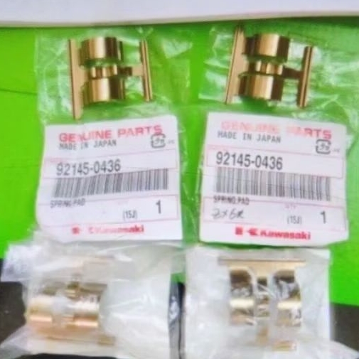 แผ่นยึดผ้าเบรคหน้า zx14r zx14 r zx 14 r zx 14r kawasaki เดิม