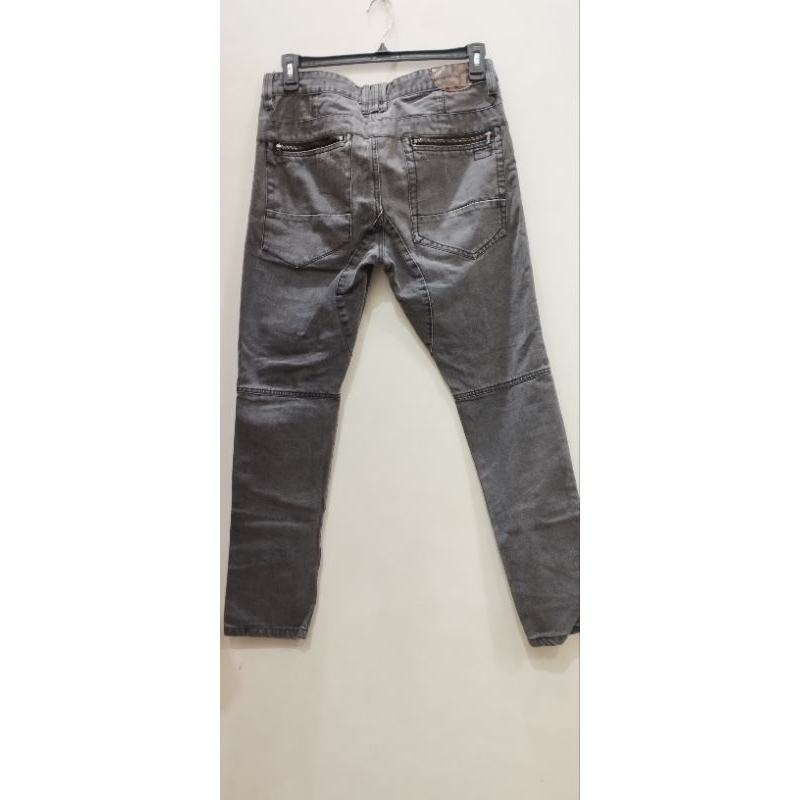 กางเกงยีนส์ DIESEL SIZE 34