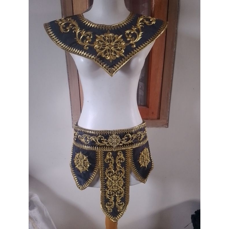 ลูกไม้ปัก Cemara motif