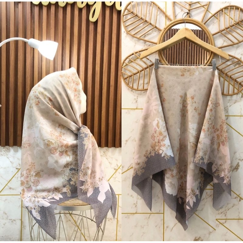 (READY 5 COLOR VARIATIONS) PREMIUM MOTIF VUAL SQUARE CODE A 101 | SQUARE HIJAB VOAL PREMIUM MOTIF SO