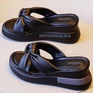 MURAH!! Sandal Wedges Wanita Terbaru Sandal Wanita Korean style Kekinian Sandal Wanita Slip On Elegan Model Terbaru