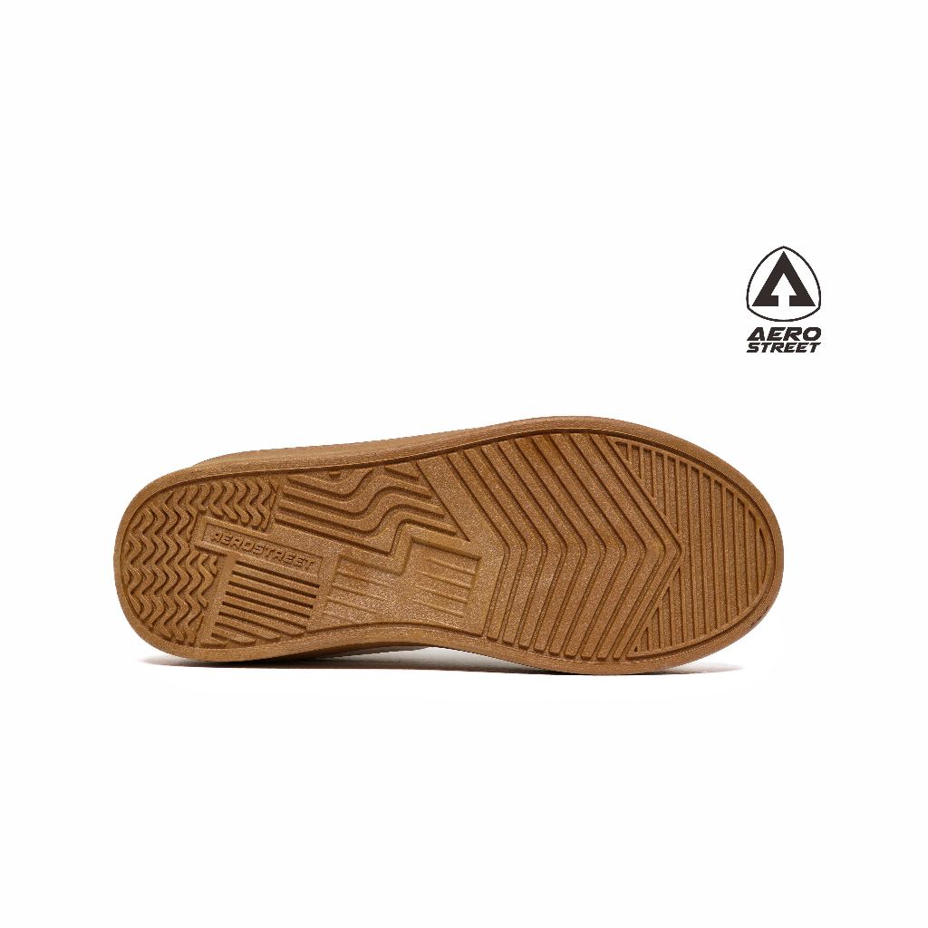 Aerostreet 37-44 Massive Low 2.0 Olive Gum - รองเท้าผ้าใบลําลอง