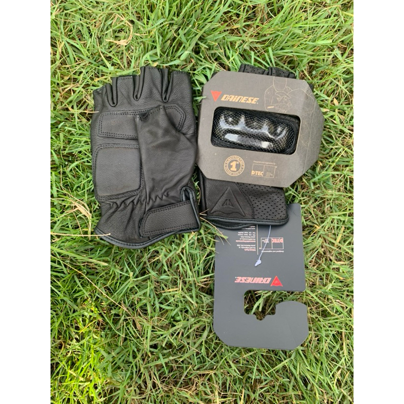 ถุงมือครึ่งนิ้ว Dainese ถุงมือครึ่งนิ้ว