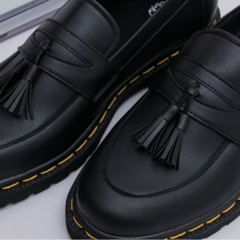 ANDA - DR MARTENS LOFER MENS SLIP ON LOAFER SHOES