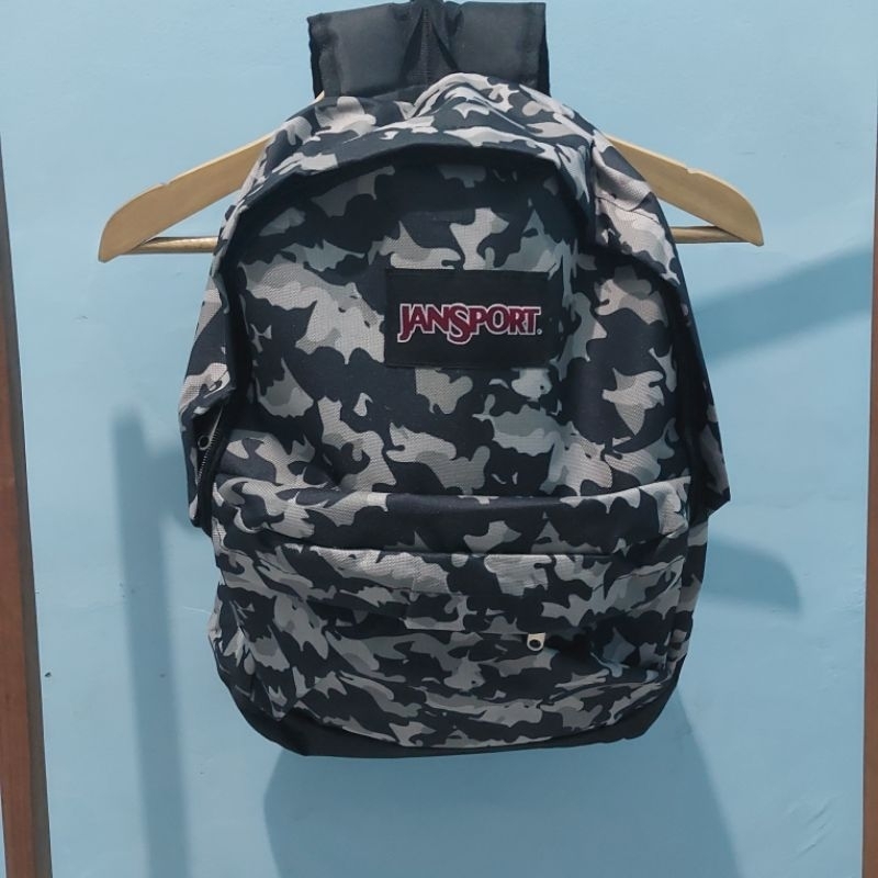 กระเป๋าเป้ Jansport Prem