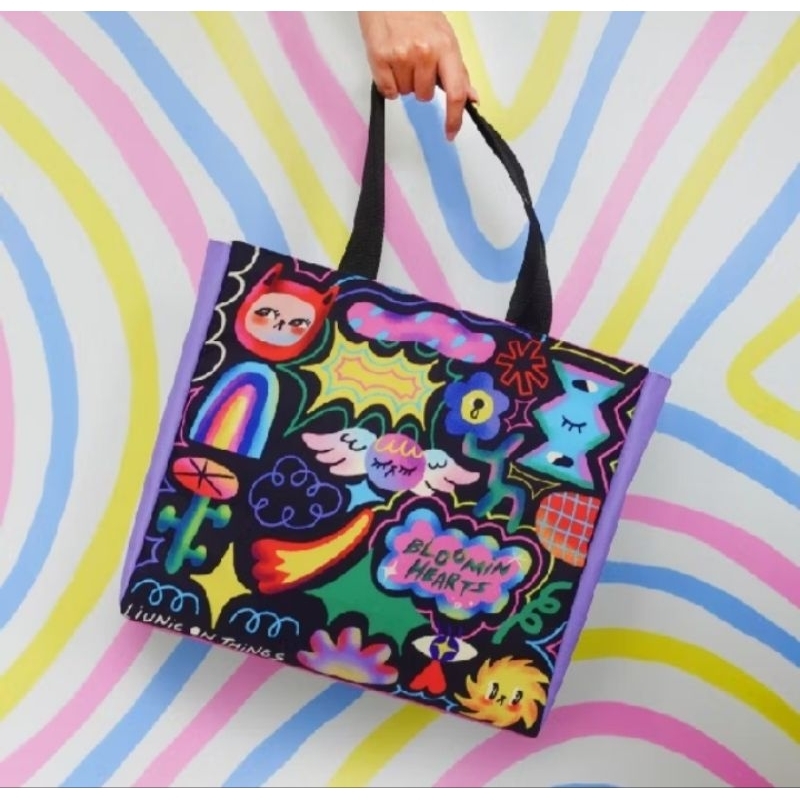 กระเป๋าโท้ต Happy Place Liunic on Things Preloved