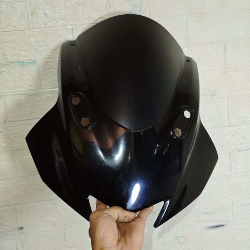 ตัวครอบชิวหน้า+กระบังหน้าyamaha r15 v3 ถอดเดิม