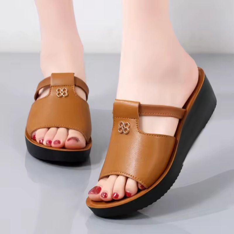 รองเท้าแตะส้นเตารีดสตรี RSS หลากหลายสไตล์