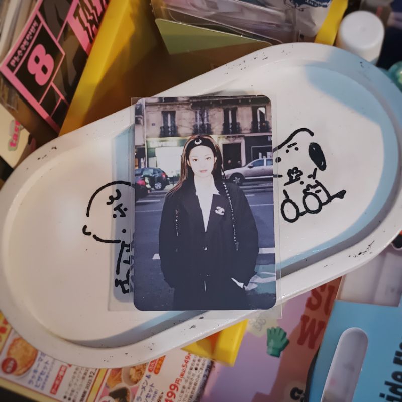 การ์ดรูปถ่ายอย่างเป็นทางการของ Jennie Blackpink: Membership Exclusive Weverse Limited Edition C