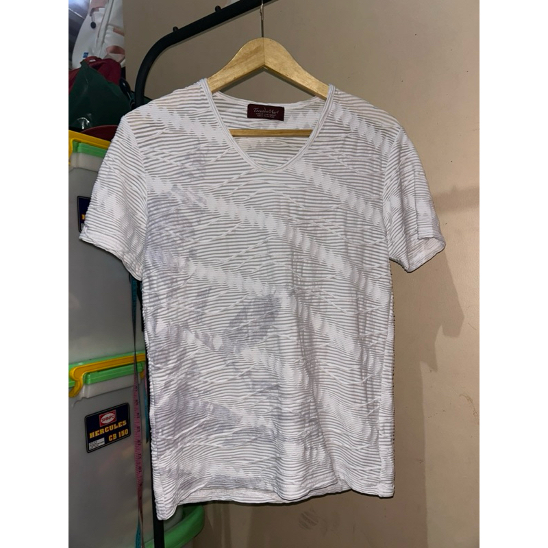 เสื้อยืด Mart TORNADO