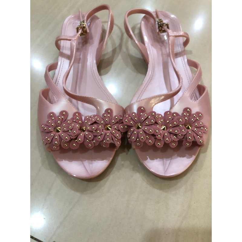 รองเท้าแตะ Jelly bunny