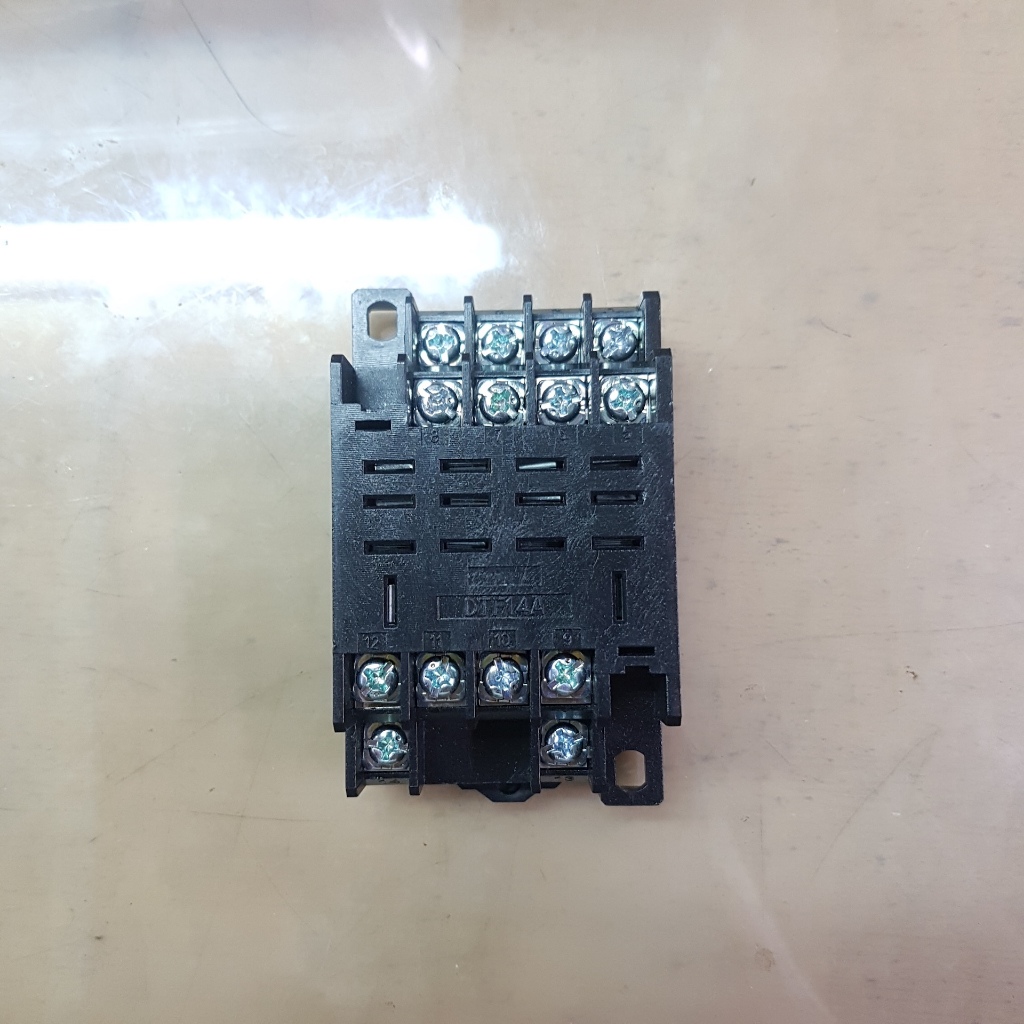 ซ็อกเก็ต RELAY LY4 PTF14AE / ซ็อกเก็ต 14 PIN LY-4 / LY4N / LY-4N DTF14AE