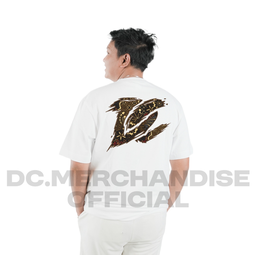 เสื้อยืดอย่างเป็นทางการ DC MERCHANDISE | JAVANESE JAVANESE