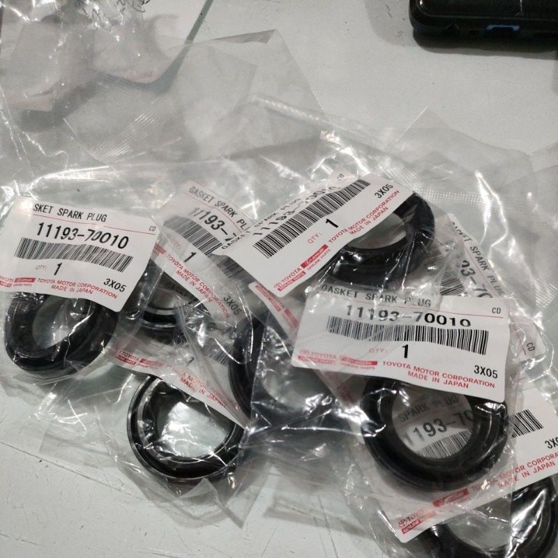 ซีลน้ํามัน oring หัวเทียน landcruiser 2UZ-fe Alphard/Harrier/Camry 1MZ-fe ของแท้ toyota