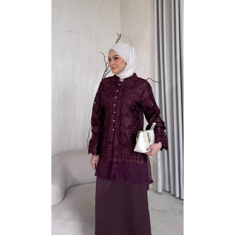 NORA DRESS SILK COMBINATION เคมี PRDAA TILLE BUSUI FRIENDLY