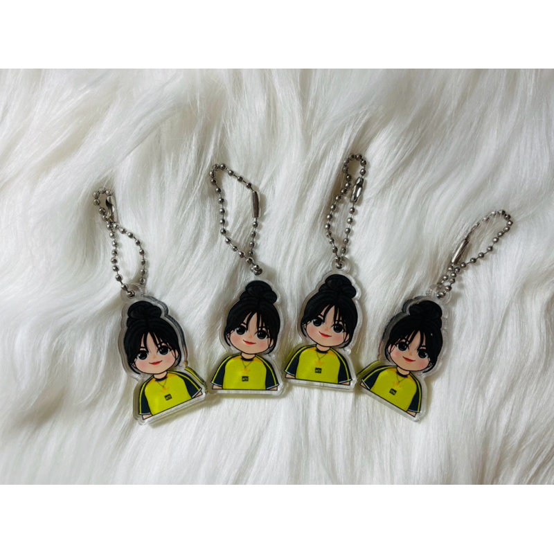 GANTUNGAN Ahyeon - พวงกุญแจอะคริลิค