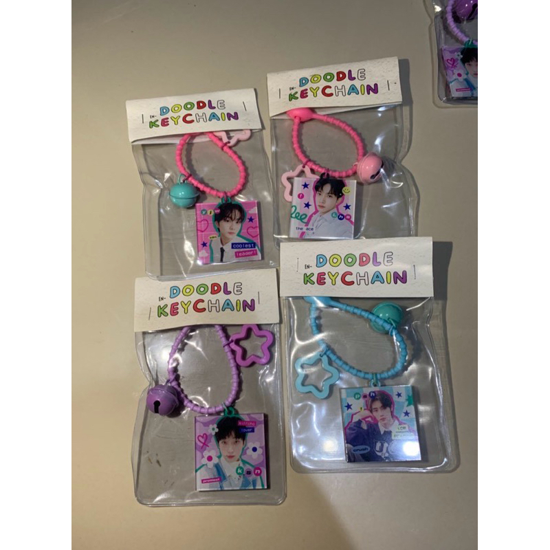 พวงกุญแจ Enhypen****