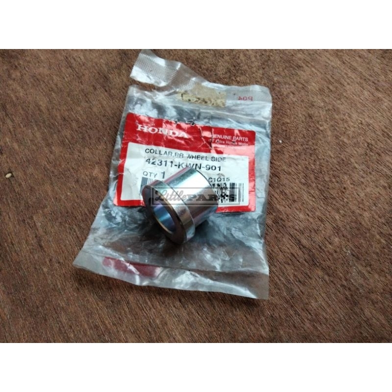 42311 kwn 901 คอล้อหลังด้านข้าง Bosh ด้านหลังสวิงอาร์มขอบ honda vario techno 125 F1 PCX 125 CBU ori 