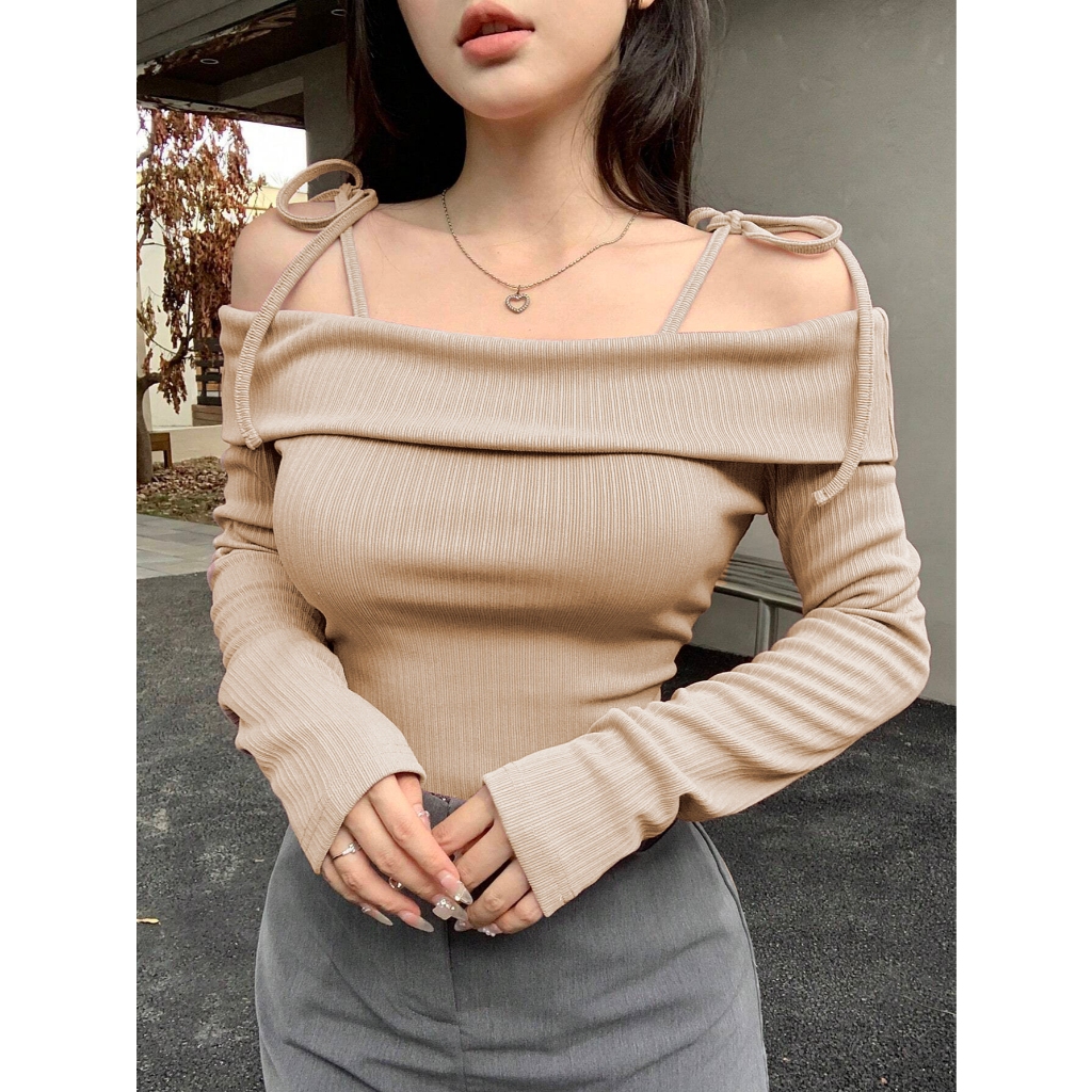 Lizie Top / Zorra Coquette Bowie One Shoulder Top เสื้อถักผู้หญิงเกาหลี KN606 ล่าสุด