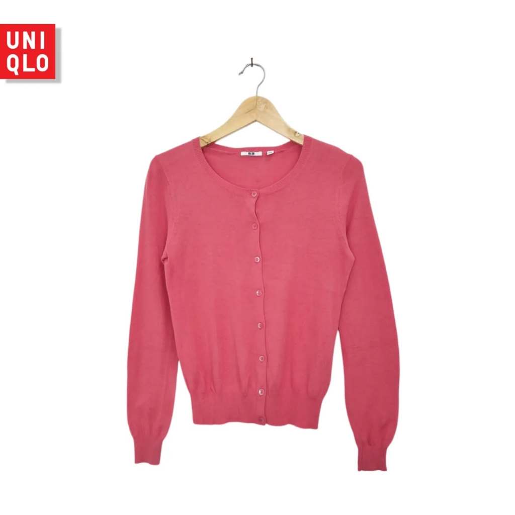 Uniqlo Soft Fuchia Basic คาร์ดิแกน O-Neck (CODE: B76 -07 )