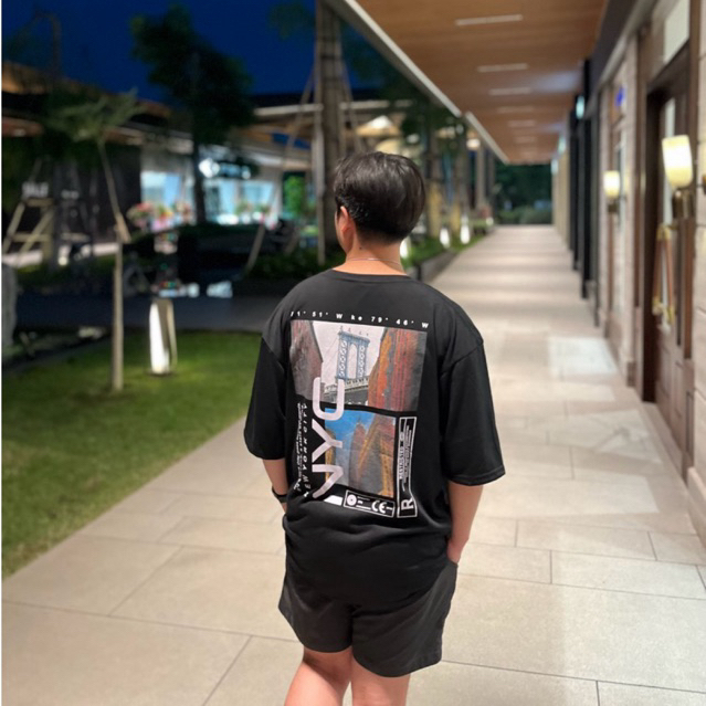 Monothread - เสื้อยืด NYC Oversize | เสื้อยืดผู้ใหญ่ ไม่จํากัดเพศ | วัสดุโพลีคอตตอน พรีเมี่ยม