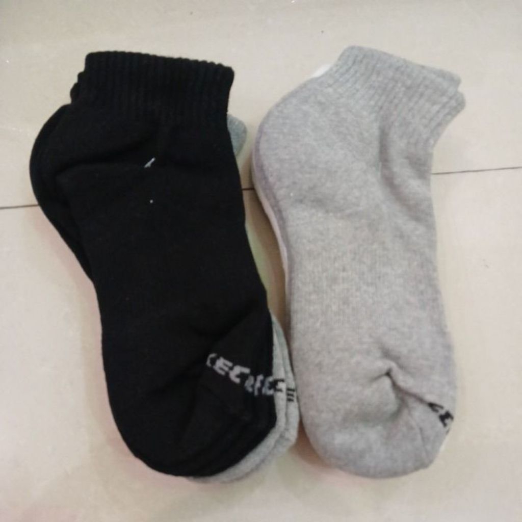 ถุงเท้าลูกเรือ QTR ขายปลีก M