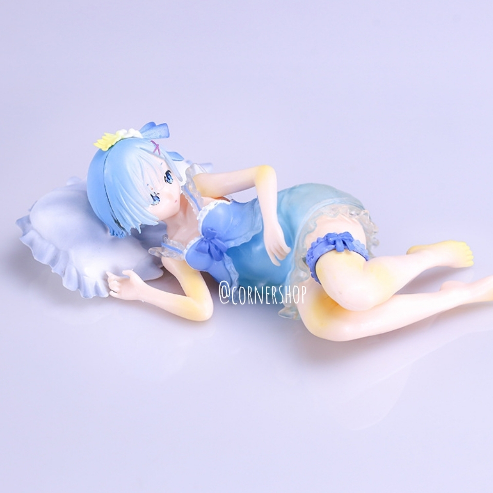 [ร้านมุม] Figurine Re Zero Rezero Rem Rezero Girl Pillow Action Figure Miniature Miniature เค้ก Topp