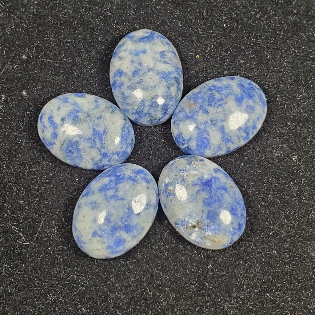Chabocon Sodalite Loose Stone 4g – Natural – Certified – Blue – เกรด A (สุ่ม)