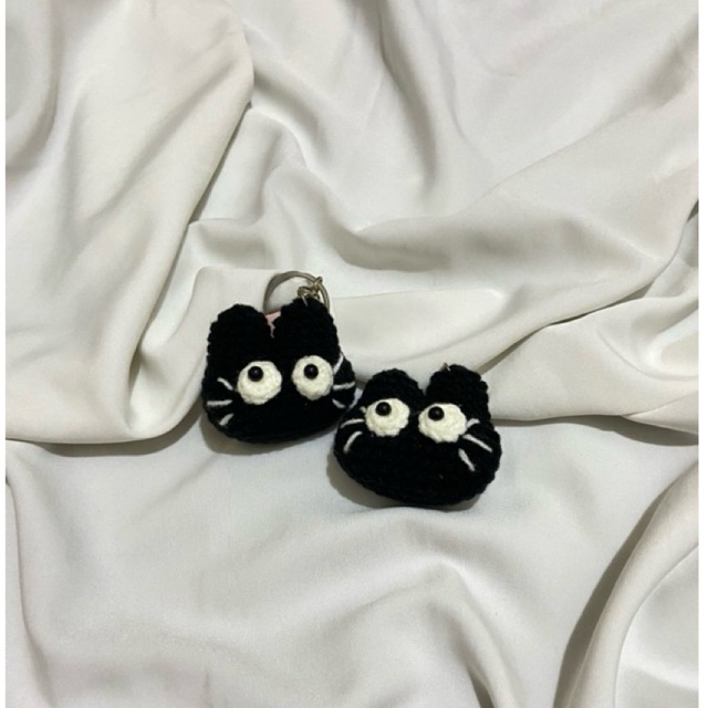 GANTUNGAN •BLACK CAT•พวงกุญแจโครเชต์ความงาม//พวงกุญแจเทียม