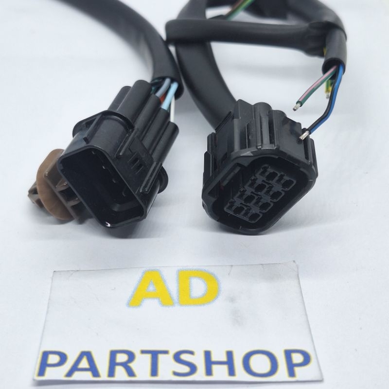 GENIO SWITCH SOCKET 8 PIN SOCKET MAN & FEMALE PNP STOPLAMP SOCKET PCX ORIGINAL