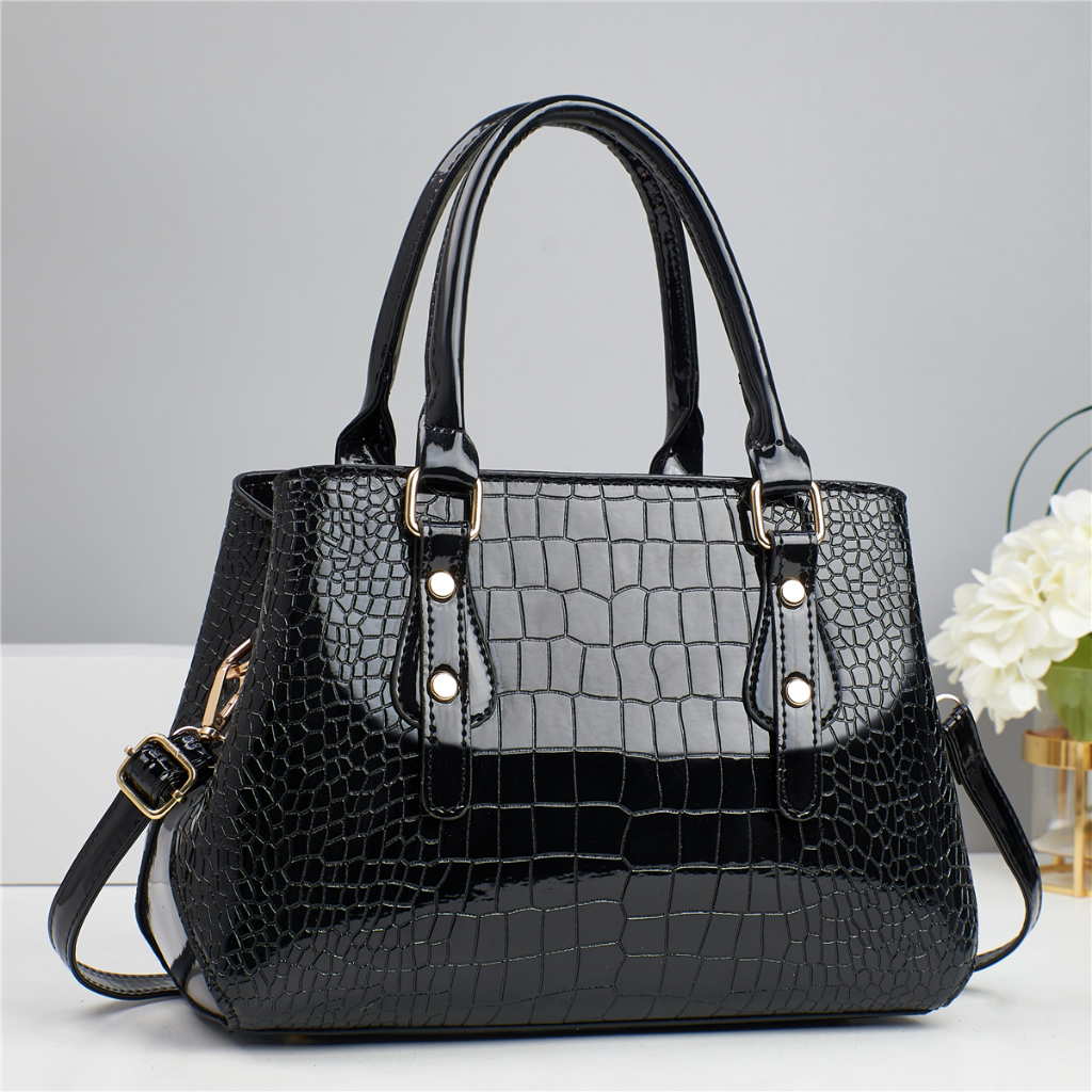 LADIESSTYLE [546] - กระเป๋าผู้หญิงนําเข้า กระเป๋าสะพายไหล่ หนัง PU P = 29 Cm, L = 13 Cm, H = 21 Cm