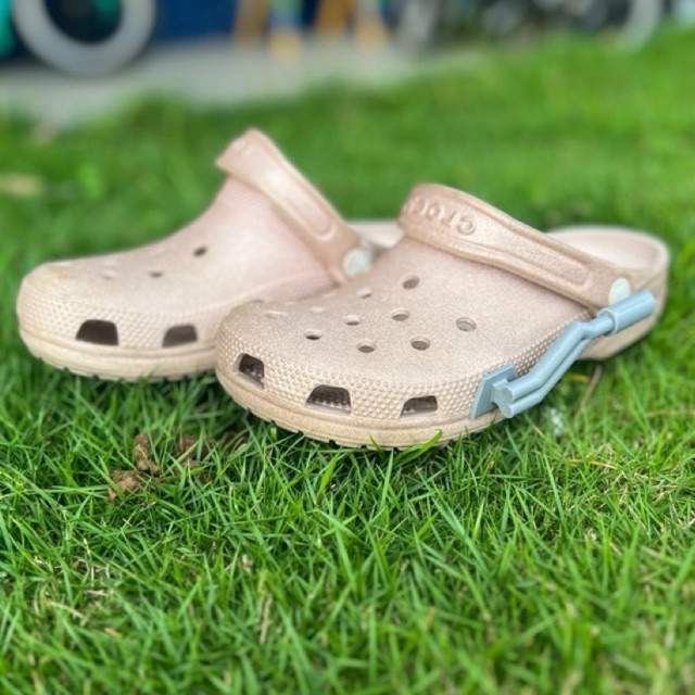 3D พิมพ์ Crocs Charm Jibbitz ท่อไอเสียรถยนต์