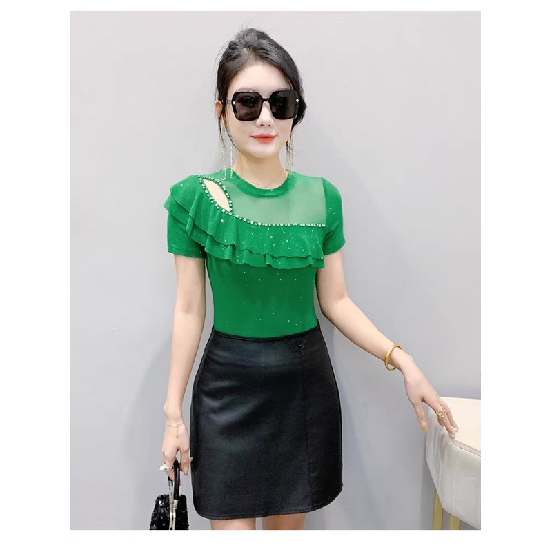 B05 เสื้อแขนสั้นคอวี