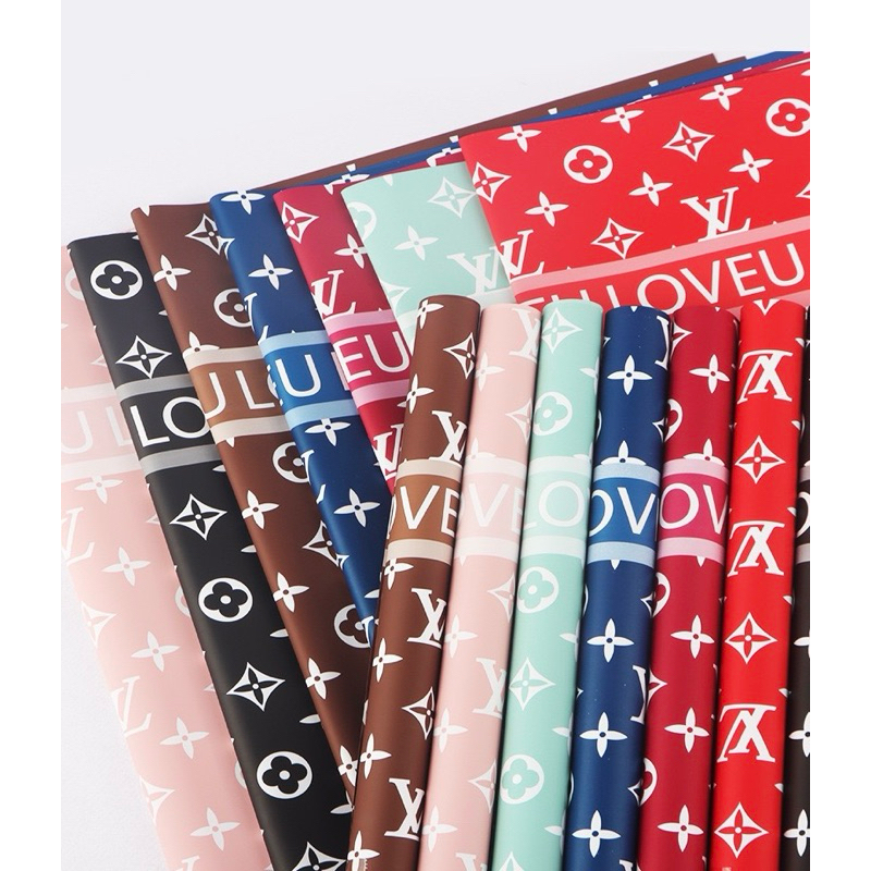 LV ดอกไม้ช่อดอกไม้กระดาษหนังสือพิมพ์พัสดุของขวัญของขวัญแสดงความยินดีงานแต่งงานครบรอบ เลเวล กระดาษดอกไม้