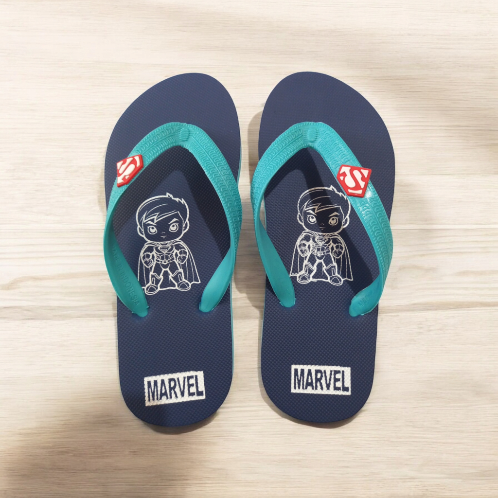 รองเท้าแตะ SUPERMAN Marvel สําหรับเด็กผู้ชาย รองเท้าแตะยางสําหรับเด็กผู้ชาย