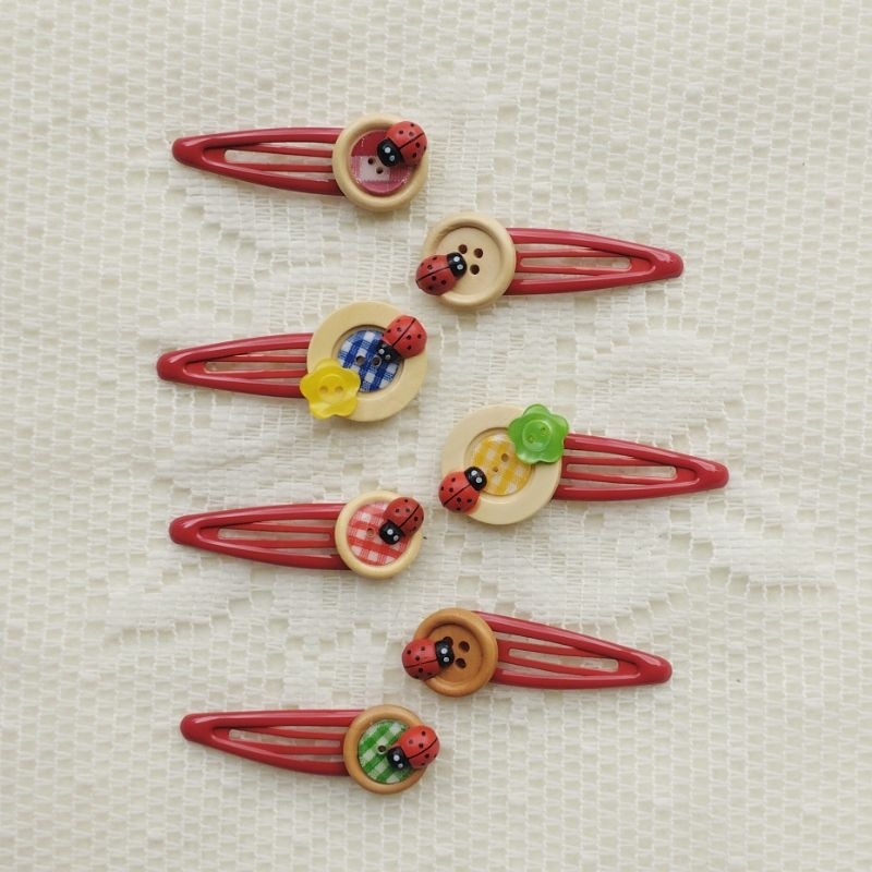 ธีมปิคนิค กิ๊บติดผมกระดุม | คลิปหนีบกระดุมน่ารักๆ | น่ารักโชโจสาวความงาม wimsy ทวี coagecore mori ke