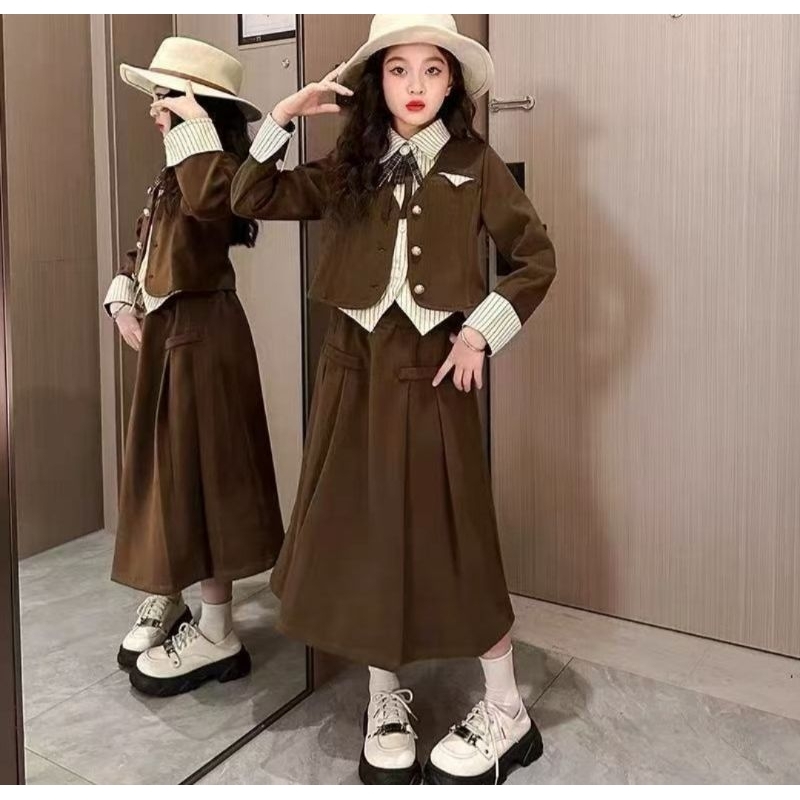 EV11 WIZZLE BROWN SKIRT SET SIZE 120,130,160