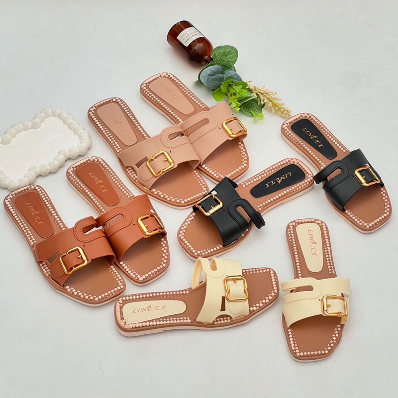 TOTOL BUCKLE SLIPPERS รหัส: 2506
