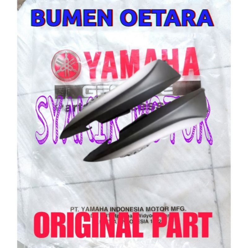ฝาครอบด้านข้าง B3F-F1711-00-P2 B3F-F17211-00-P2 GREY REAR BODY COVER LEXI S 125 ORIGINAL YAMAHA PART
