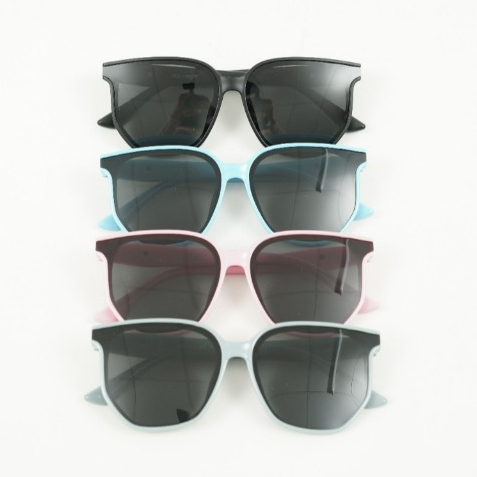 แว่นตา Little X แปด Pidgey - แว่นกันแดดสําหรับเด็ก