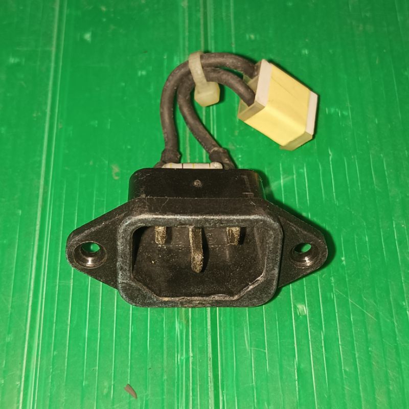 3 PIN AC OUTLET SOCKET / คอมพิวเตอร์ POWER AC SOCKET