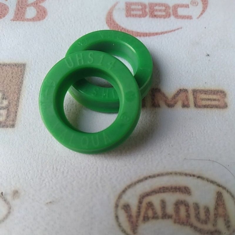 UHS DHS 14 HYDRAULIC SEAL