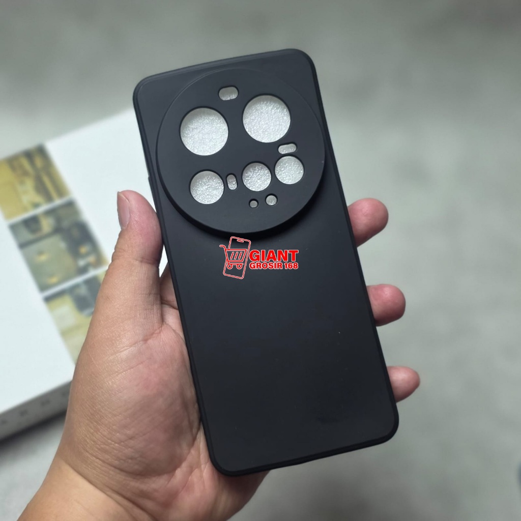 XIAOMI 15 ULTRA CASE MACAROON BLACK SILICON BLACK XIAOMI 15 ULTRA