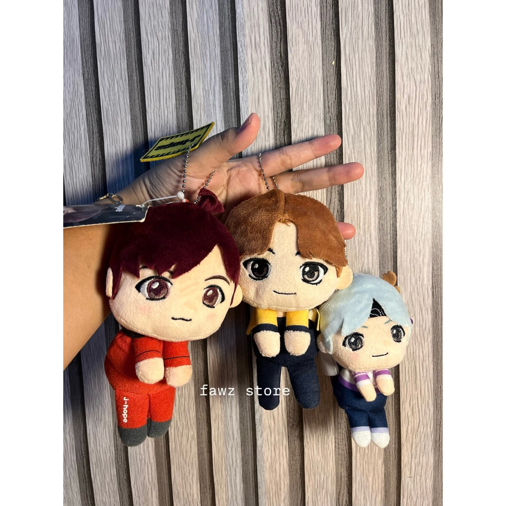 GANTUNGAN KPOP BTS J-hope, JIN, Sugatan Tiny &you พวงกุญแจ newtag ต้นฉบับ