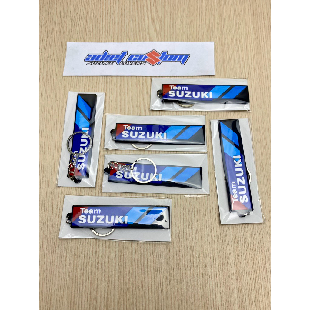 พวงกุญแจ GANTUNGAN Suzuki / พวงกุญแจทีม Suzuki – ยางพรีเมี่ยมดั้งเดิม