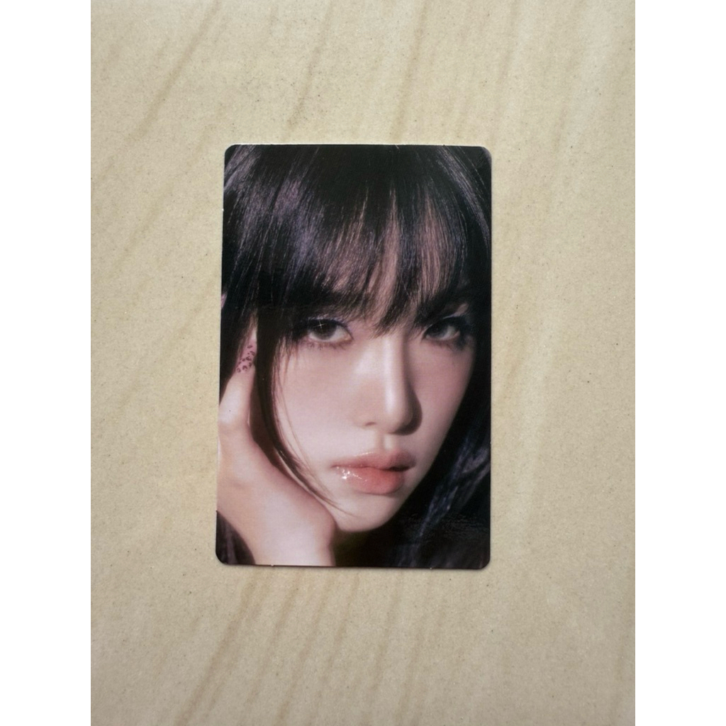 Yena Photocard (เวอร์ชั่นอัลบั้ม POCA) อย่างเป็นทางการอย่างเป็นทางการ