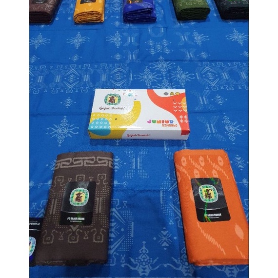 CODE R4L JUNIOR SITTING ELEPHANT COVER ดอกไม้