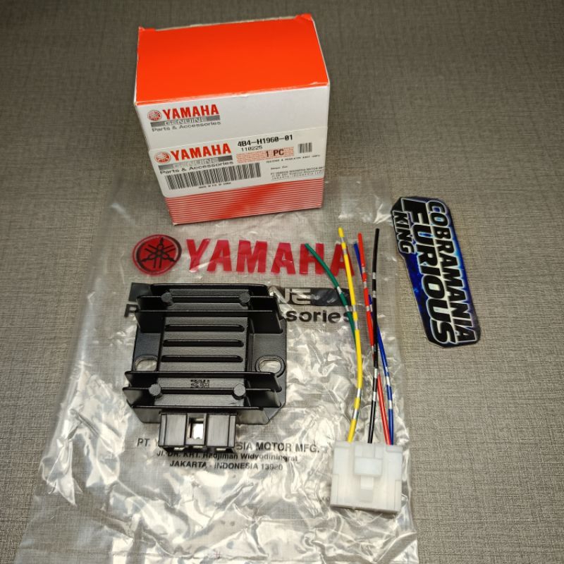 KIPROK REGULATOR + SOCKET NMAX N MAX ORIGINAL YAMAHA 4B4-H1960-01