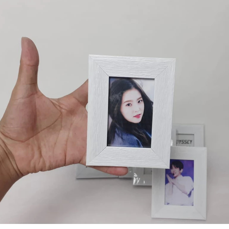 2R PHOTO FRAME / MINIMALIST 2R PHOTO FRAME พร้อม POLAROID PHOTOS