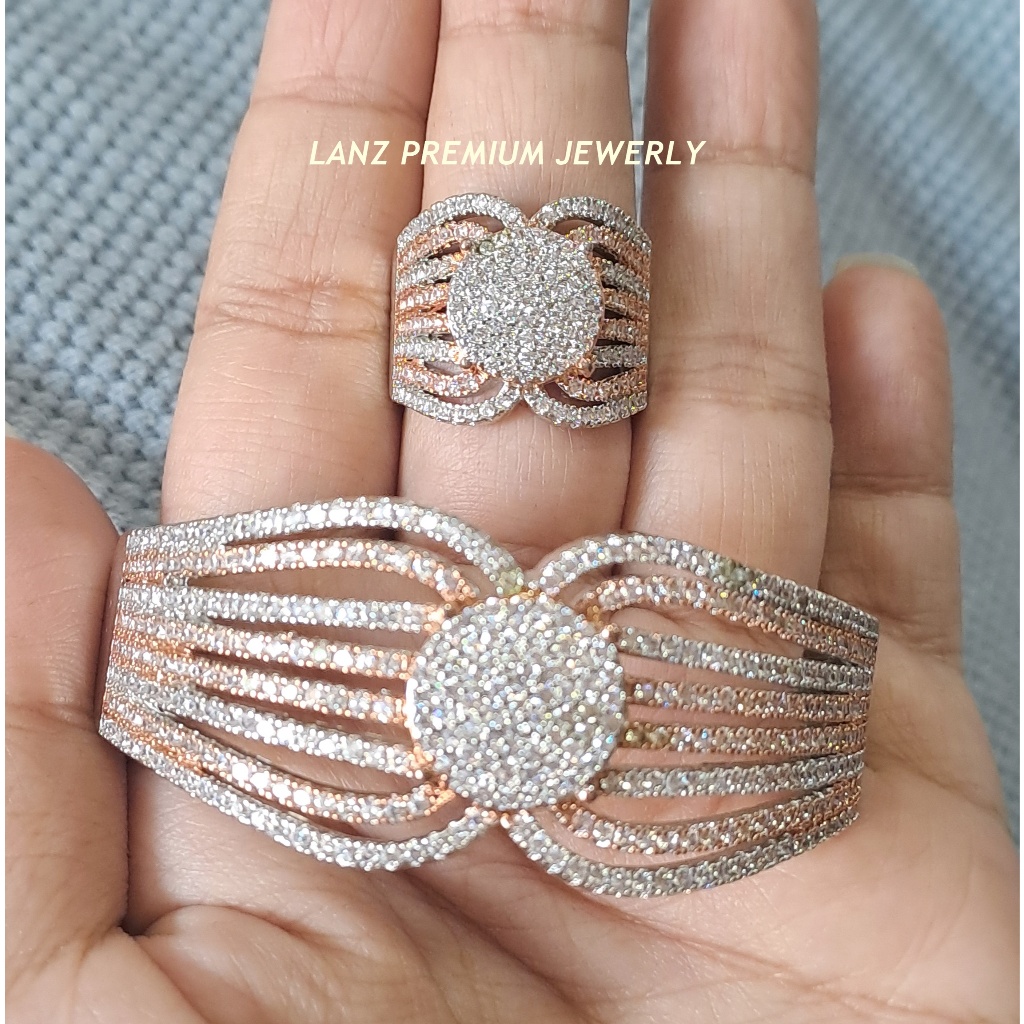 สร้อยข้อมือ 22K Super Mahanatik Crystal Titanium Silver Gold 22K